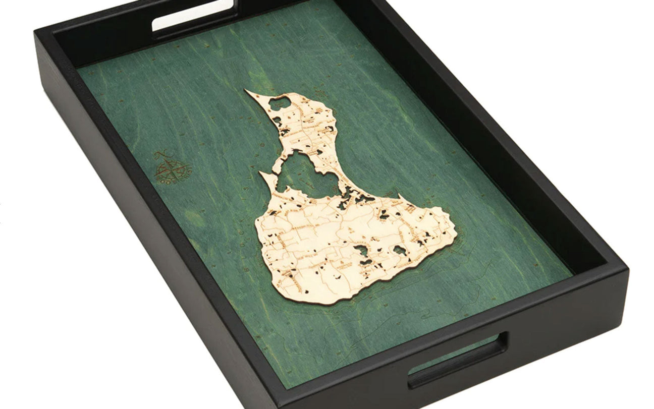 How a Serving Tray Can Add Personality to Your Space