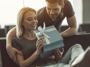5 Surprisingly Simple Handmade Gifts to Capture Her Heart